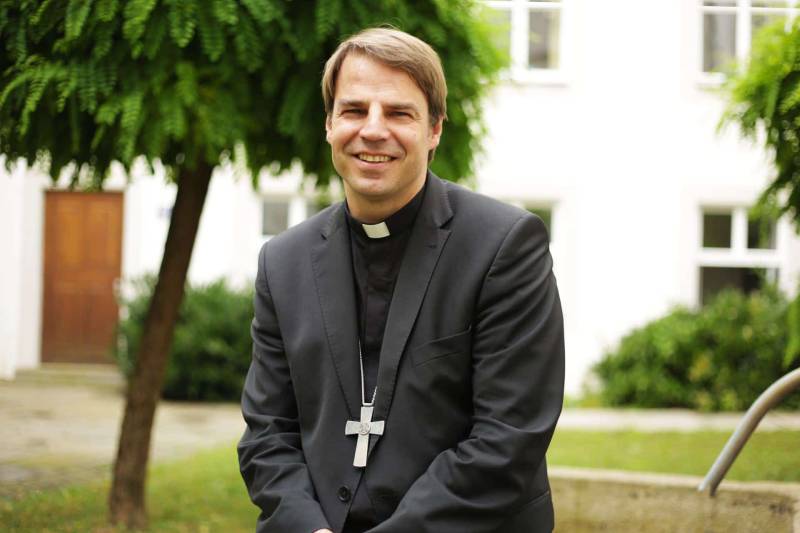 Obispo Oster: el documento de la Conferencia Episcopal Alemana sobre diversidad sexual no habla en mi nombre