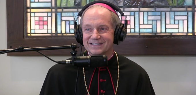 El obispo Thomas Paprocki condena la aprobación de la ley de eutanasia en Illinois El obispo Thomas Paprocki condena la aprobación de la ley de eutanasia en Illinois