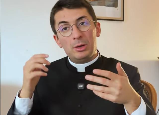 Usar� sotana �precisamente para estar cerca de la gente�