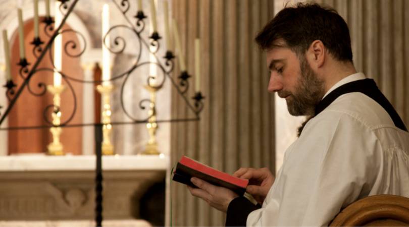 La Misa antigua �se ha normalizado� en las di�cesis