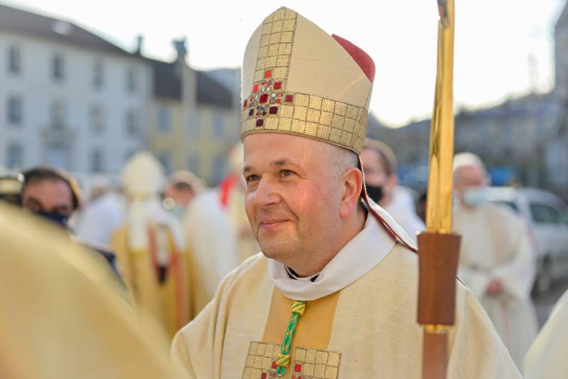 Di�cesis francesa quedar� reducida a solo once parroquias