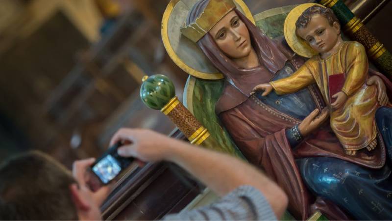La Santa Sede reafirma la visi�n de Benedicto XVI sobre los Ordinariatos como expresi�n de unidad en la diversidad