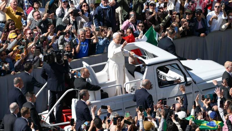 El Papa relee su viaje a �frica: �Un mensaje de paz en tiempos de guerra�