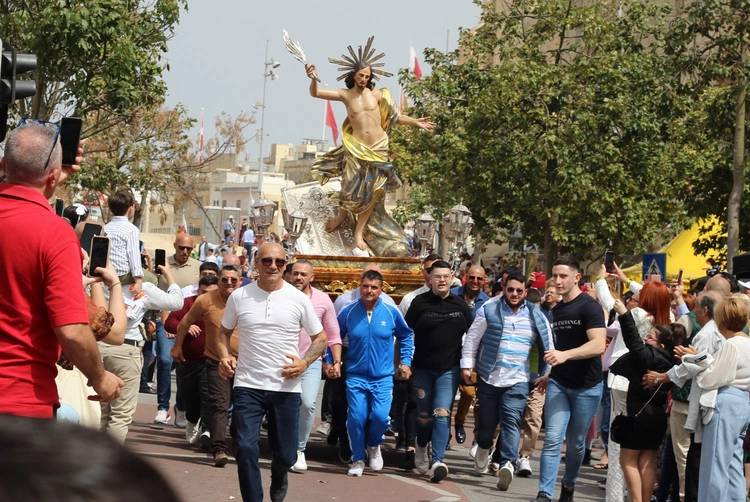 Las procesiones �a la carrera� de Malta: una tradici�n de cinco siglos para celebrar la Resurrecci�n