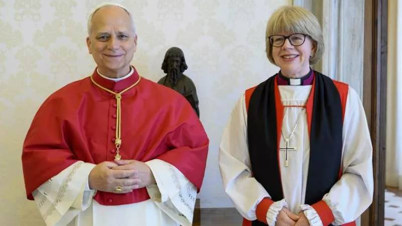 Ashenden advierte de �la tentaci�n perenne de ser amable en lugar de honesto� en la acogida a la arzobispa de Canterbury