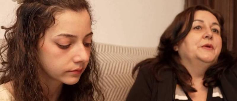 La madre de Noelia Castillo pide a Feij�o derogar la ley de eutanasia