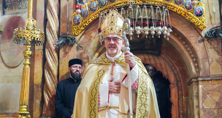 �El Resucitado no est� donde lo hab�amos puesto: nos precede�, Pizzaballa predica la Pascua en el Santo Sepulcro