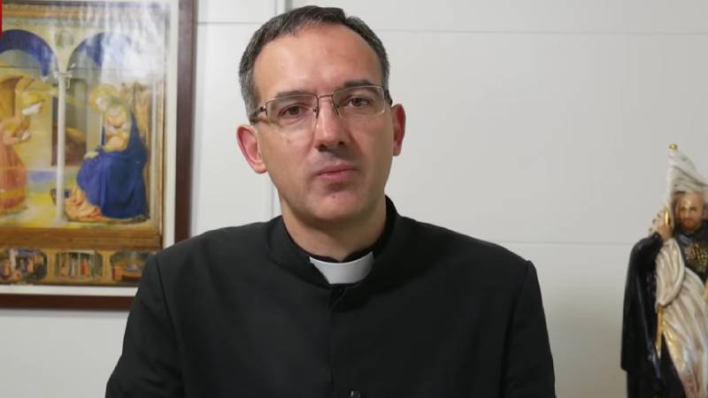 �De espaldas a Dios�: rastreando las ra�ces gn�sticas de la Nueva Era y su infiltraci�n en la espiritualidad cat�lica