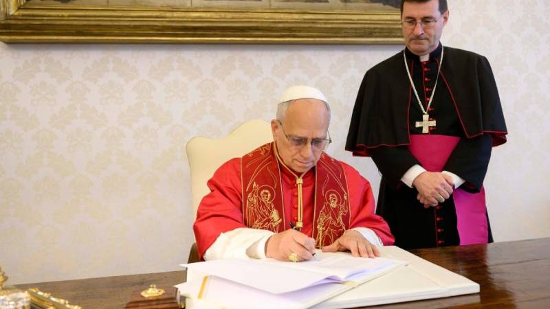 Babel o Jerusal�n: el Papa obliga a elegir entre un progreso al servicio de la persona y una t�cnica que �domina al ser humano�