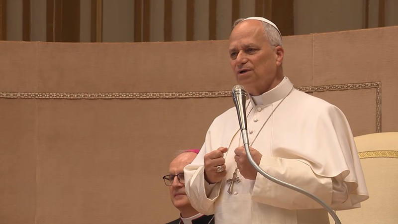 Le�n XIV a los confirmandos: �No teng�is miedo de seguir a Cristo con valent�a en un mundo que quiere alejaros de �l�