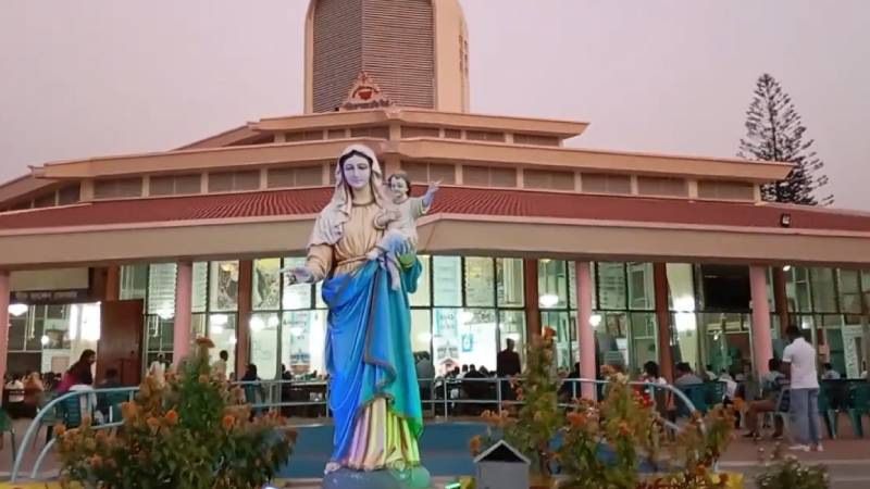 Los cat�licos de Bangladesh rezan el Rosario durante todo mayo para reavivar la fe de los j�venes