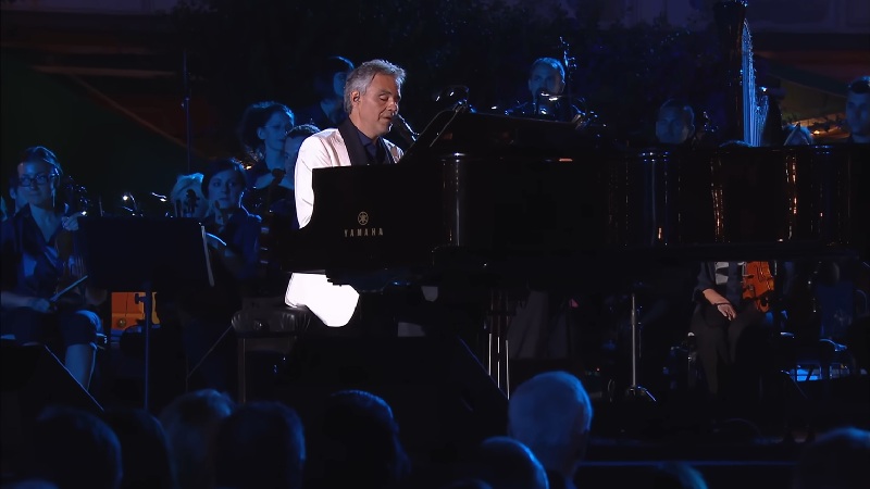 �Le debo todo a esa decisi�n�: Andrea Bocelli honra a su madre por elegir la vida