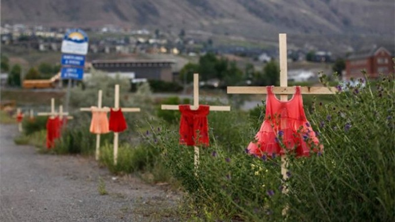El diario m�s le�do de Canad� admite que los medios no verificaron el supuesto hallazgo de �fosas comunes� en Kamloops