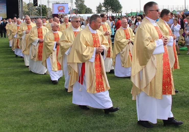 Polonia cae por debajo de 200 ordenaciones sacerdotales