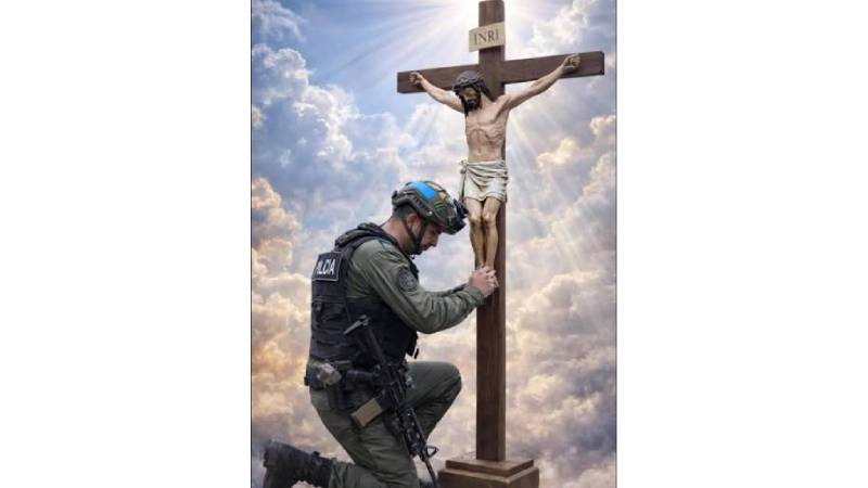 �De Dios y del polic�a, el hombre s�lo se acuerda cuando los necesita�