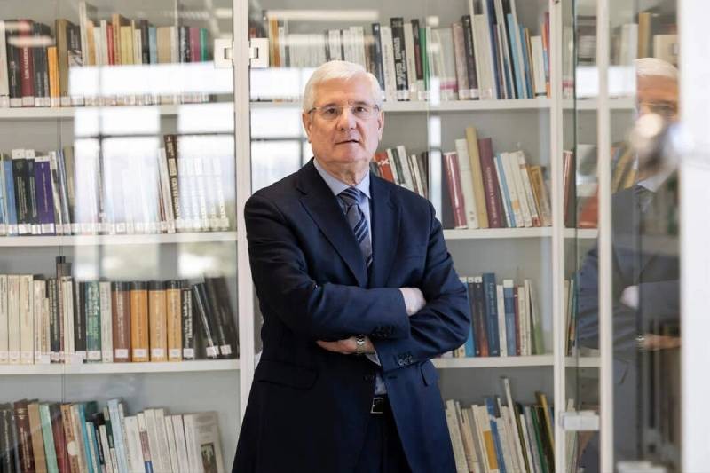 Jos� Masip, elegido presidente de la ACdP con el 65% de los votos