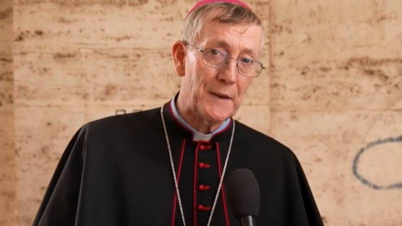 Obispo irland�s pide que las escuelas cat�licas irlandesas sean �cat�licas sin complejos�