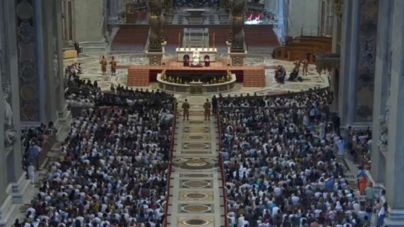 Le�n XIV recuerda que la Misa dominical no puede sustituirse por una presencia virtual