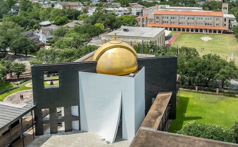 Un profesor denuncia que funcionarios comunistas chinos ordenaron su expulsi�n de un congreso cat�lico en Texas