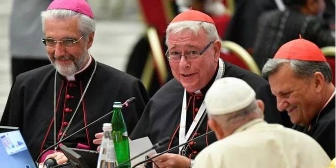 Hollerich afirma que la sinodalidad �ya no se puede revertir�