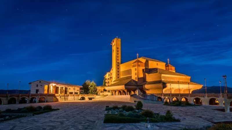 El Opus Dei rechaza que el traslado de la Virgen fuera una usurpaci�n y recuerda que el comisario pontificio lo pidi� la propia di�cesis