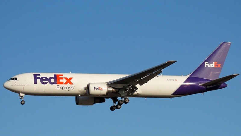 FedEx no env�a huevos Kinder Sorpresa, pero s� la mifepristona