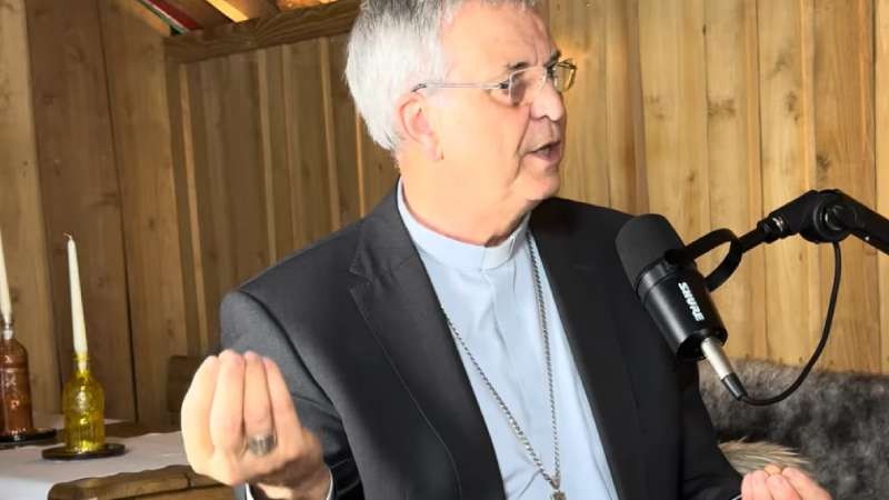 Bonny aprieta y advierte de que el S�nodo perder�a credibilidad si Roma no autoriza sacerdotes casados