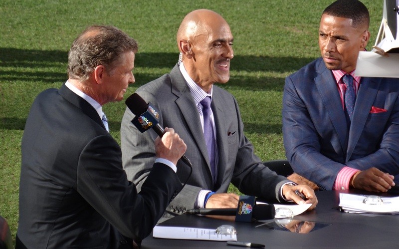 Tony Dungy, sobre su salida de NBC: estaba bastante seguro de que ten�a que ver con su defensa de la vida