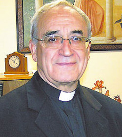 Monseñor José Luis Azcona