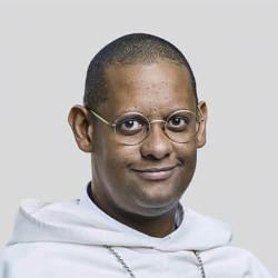 Monseñor David Macaire